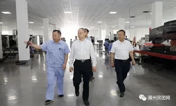 马宏伟到龙泉街道调研重点项目建设情况(图2)